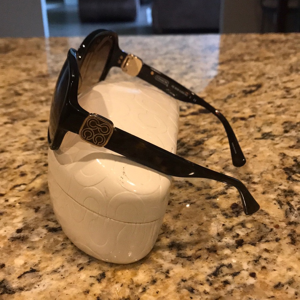 100% Authentic Coach Tortoise Shell Sunglasses - image 2